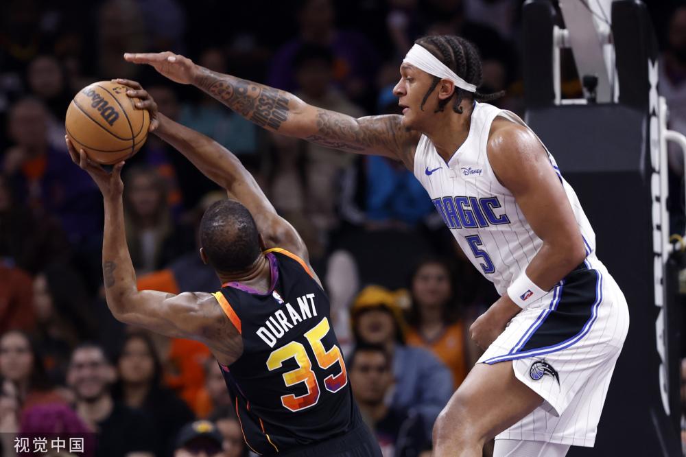 他们尽管在 他们尽管在